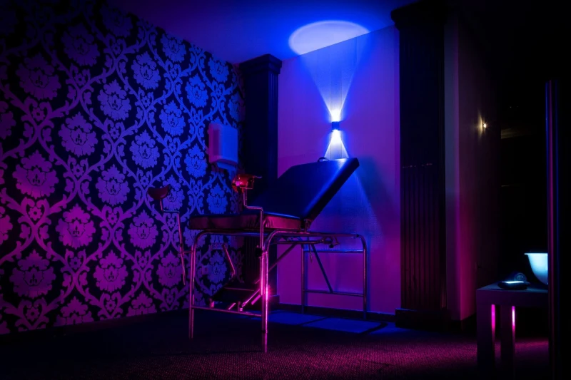 Eroxx - Interior view