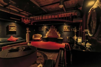 Swingers Club 69 - Erotic Massage in Rome, Italy