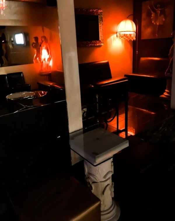 Gallery image - La Divina club Milano