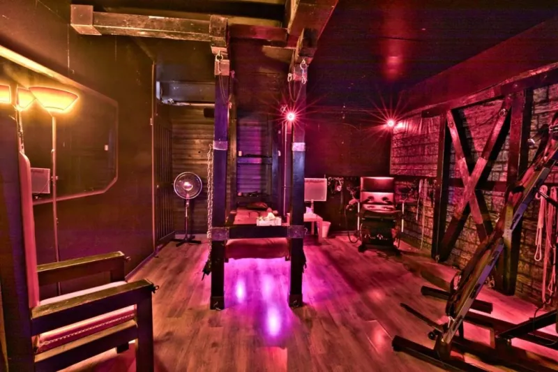 Inside Club Paradiso