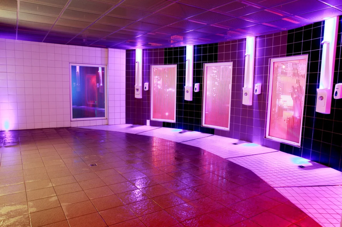 Cruising Worlds Volketswil - Swinger club in Zurich