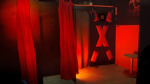 Swinger Club in Toronto - Club M4