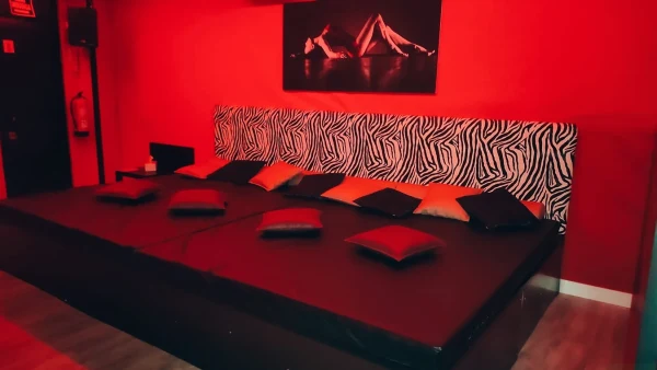 Club M4 interior