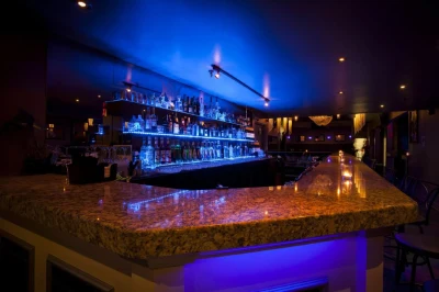 NYX Lounge - Erotic Massage in Toronto, Canada