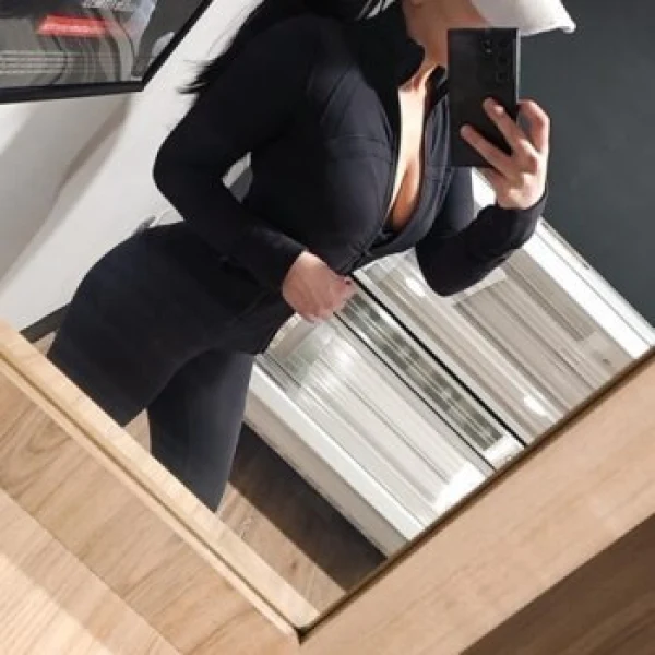 Gallery image - Club MJ