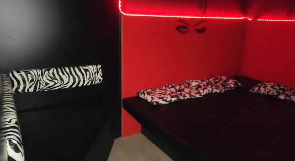 Knetic Calgary interior