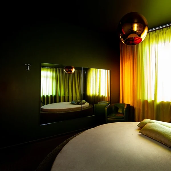 Discover Club 103