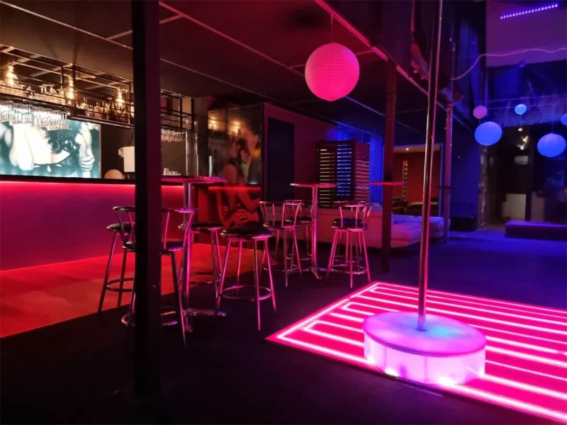 Infusions Perth - Interior view