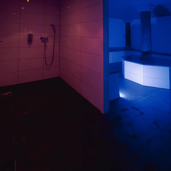 Club Eclaire atmosphere
