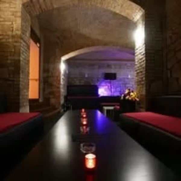 Gallery image - Club Diamonds