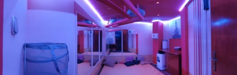 Inside Swinger klub