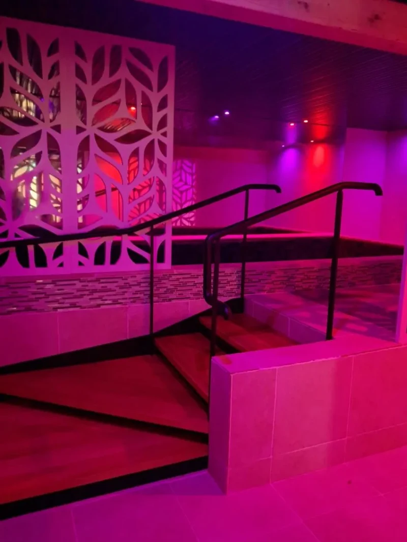 Play Club and Wellness ambiance