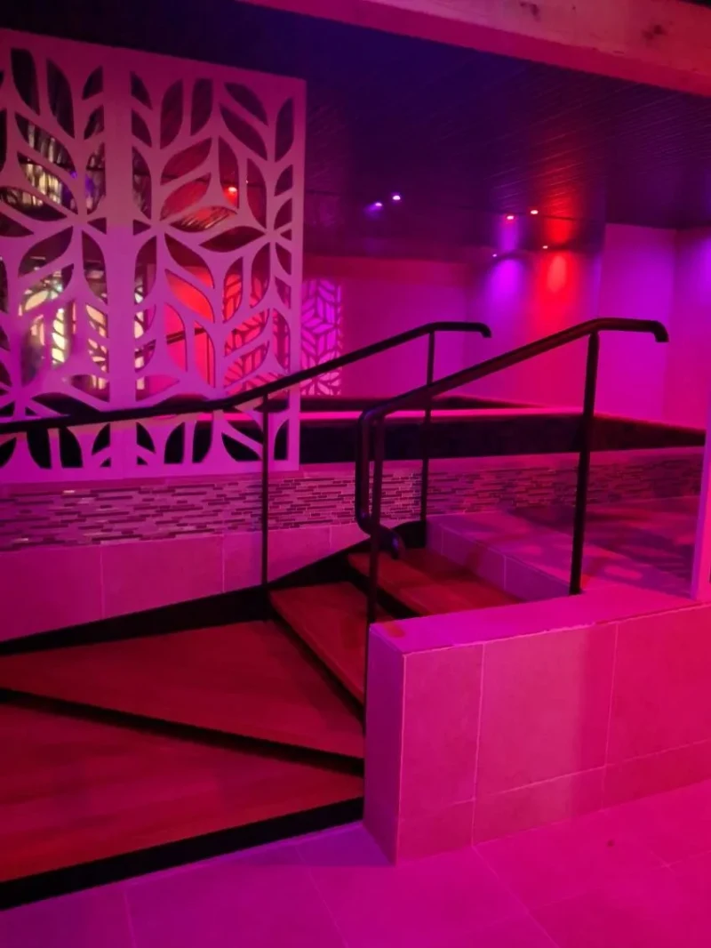 Play Club and Wellness ambiance