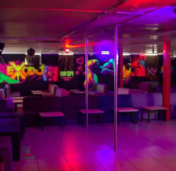 Gallery image - Exodo