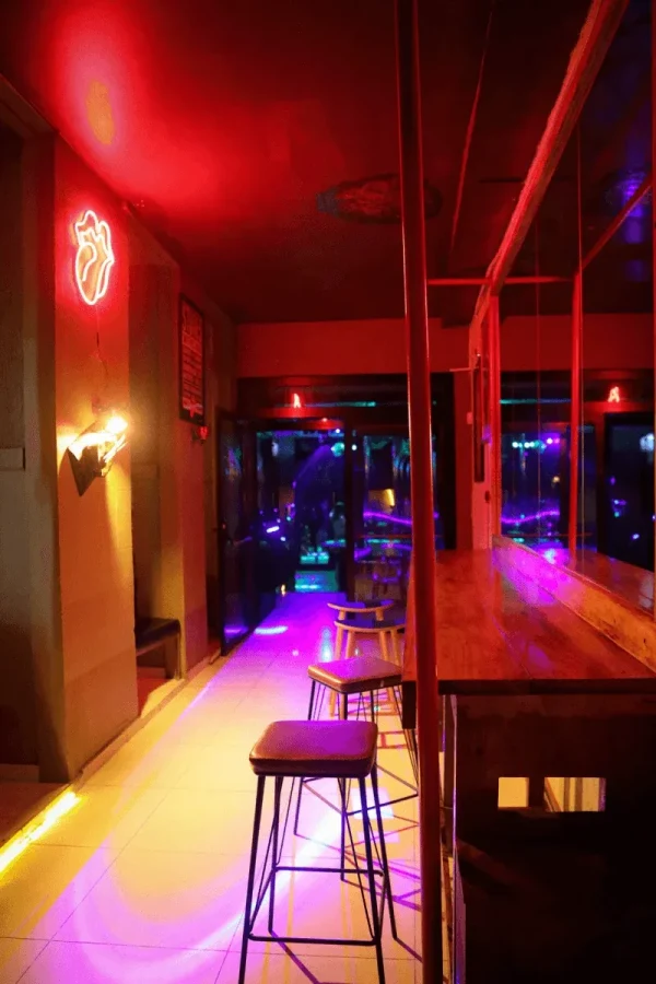 Club 2a2 experience