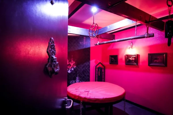 Maihof - Swinger club in Altleiningen