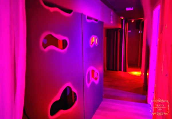 Discover Trama Vip
