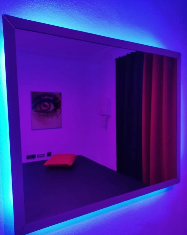 Atrium Swinger Alicante atmosphere