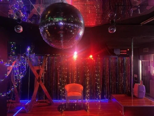 Swinger Club in Calgary - Share Lifestyle Club
