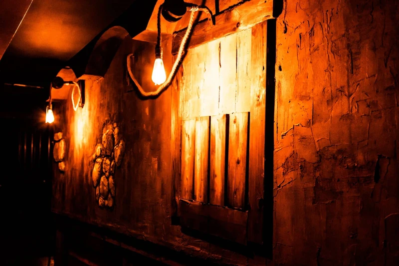 Inside Bang Bang