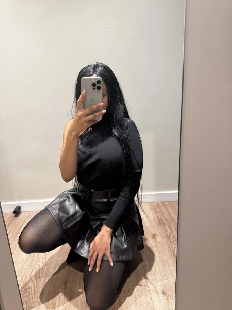 Lynda Nova Massage - Interior view