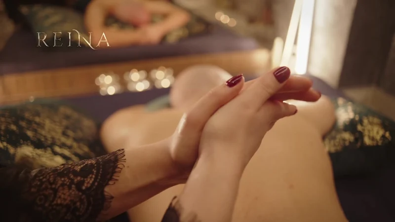 Reina Massage - Interior view