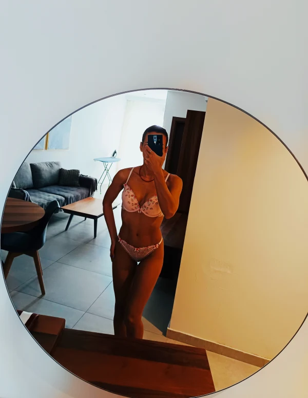 Cleopatra Erotic Massage Sofia photo gallery