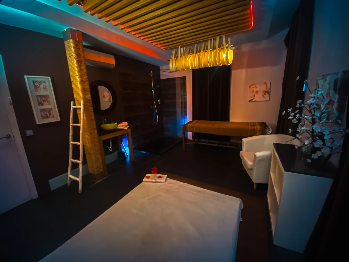 Zentopía - Erotic massage in Madrid