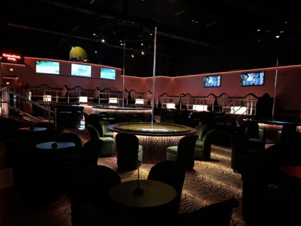 Cheetah Premier Gentlemen's Club of Raleigh photo gallery