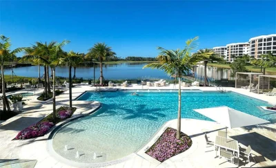 Moorings Park Grande Lake - Swinger Club in Naples, Italy