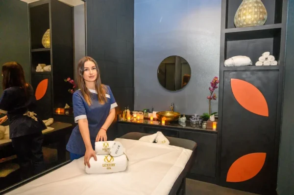 Luxury Body Spa - Photo 21