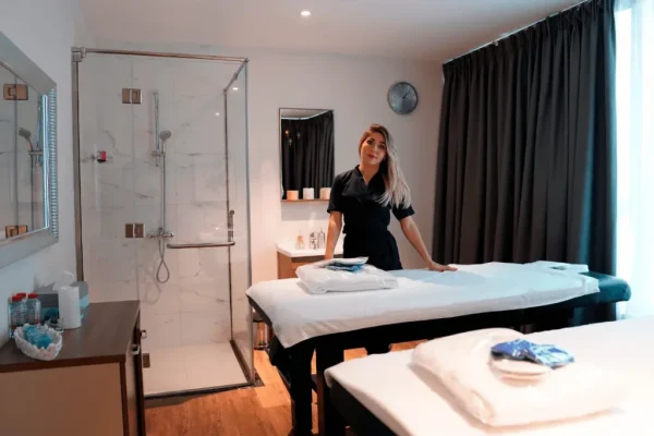 Luxury Body Spa Noida - Photo 21
