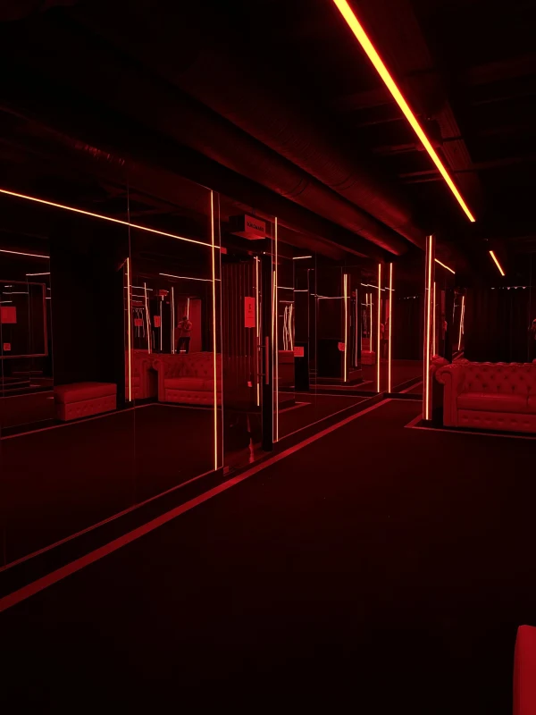 Red Line Club venue