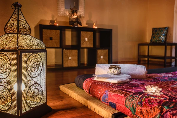 Explore royal massage center