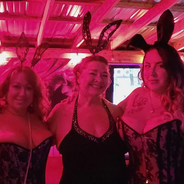 Gallery image - Club Chameleon Swingers