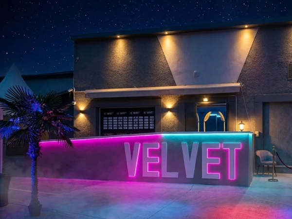 Gallery image - Le Velvet