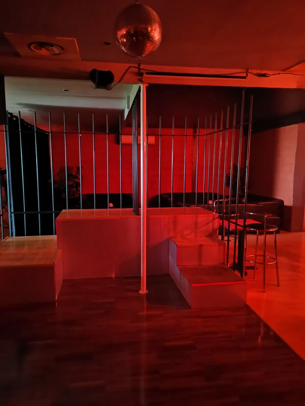 Gallery image - Linsolite CLUB
