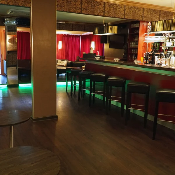 Farell Lounge interior