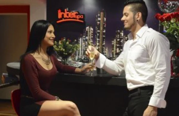 Inter Spa Swinger Bar in Bogota