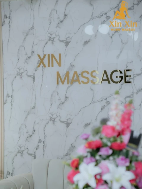 Xin Xin Nuru Massage, Bangkok'ta erotik masaj ilanı