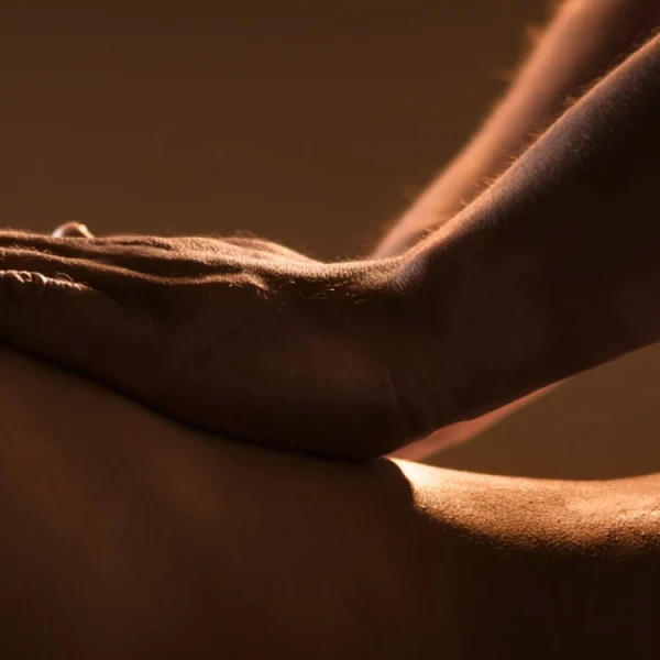 NURU Lovers atmosphere