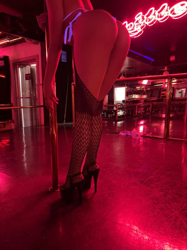 Kittens Gentlemen's Club photo gallery