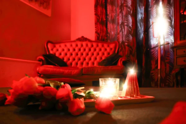 GLAMOUR Czech Erotic Massage - Photo 21