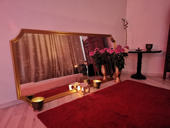 Erotic massage GIF — Tao Erotic Massage