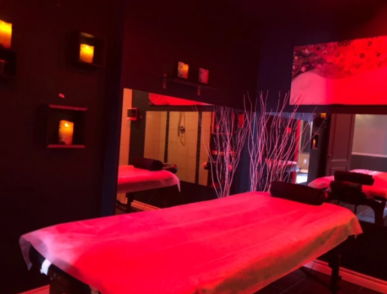 Erotic massage photo — Institut Akire