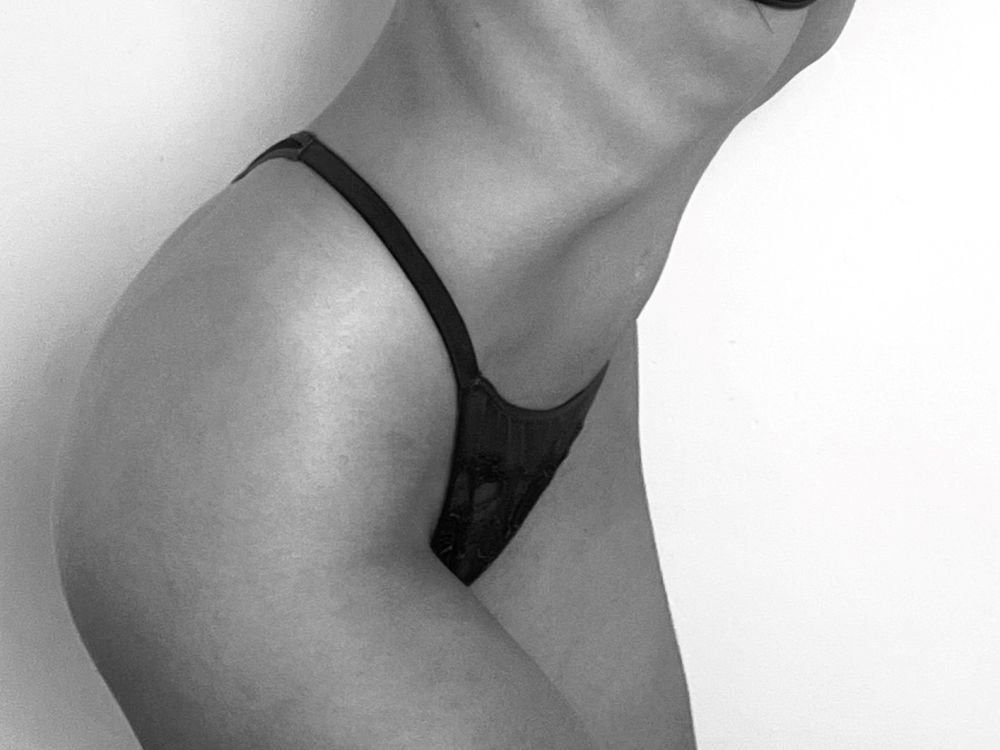 Erotic massage GIF — SZEN Institute