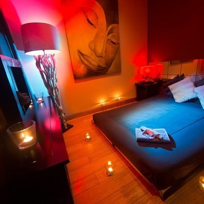 Clara Moore — erotic massage Brussels