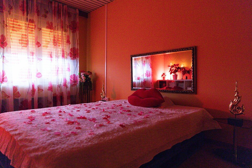 Leela Thai Massage — erotic massage Brussels