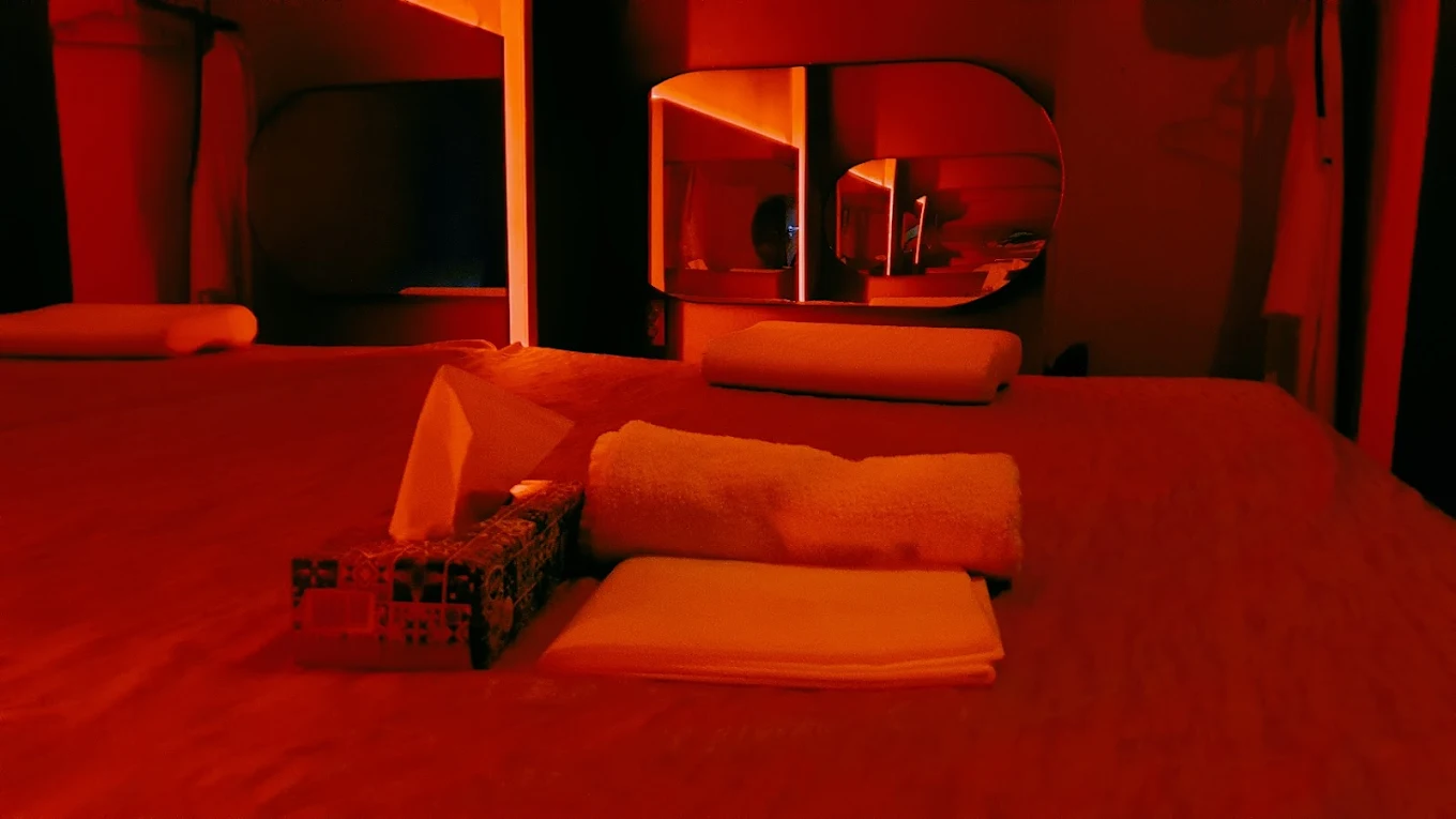 CandyShop Vinohrady, erotic massage venue in Prague — photo 7