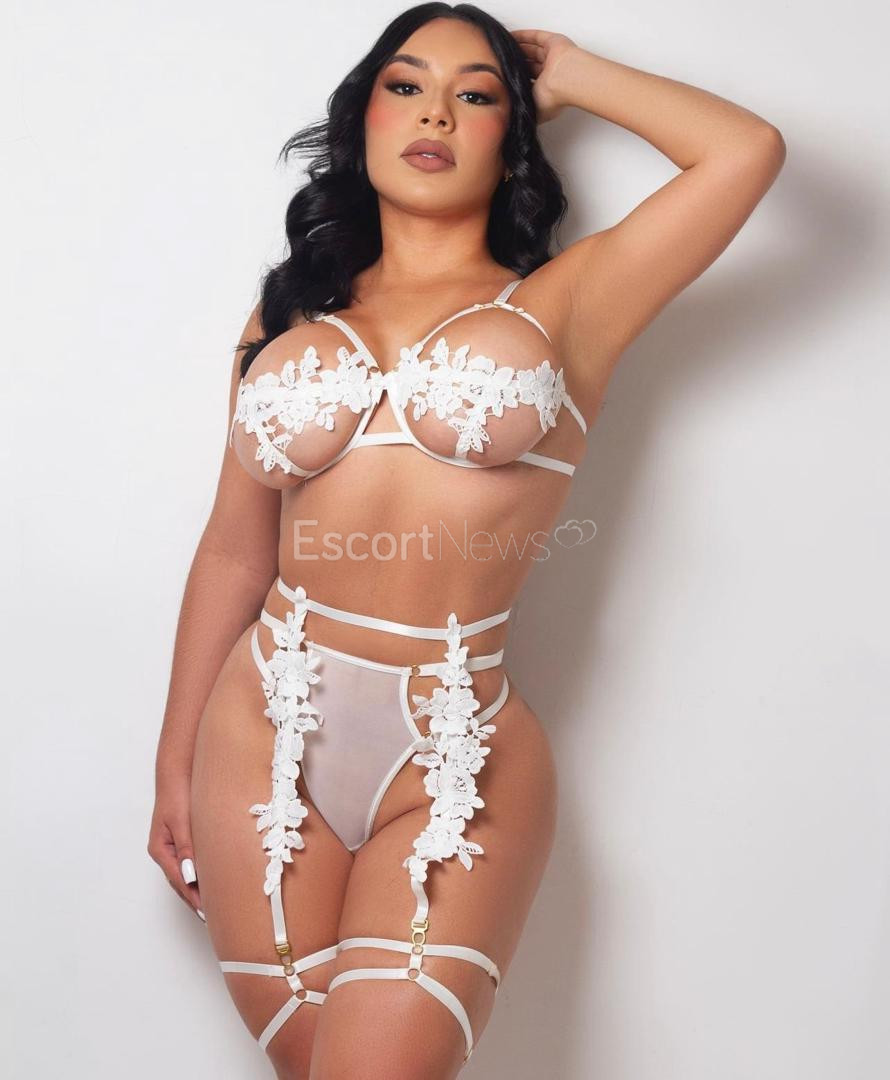 Erotic massage GIF — Premium Erotic Massage & Escort Services
